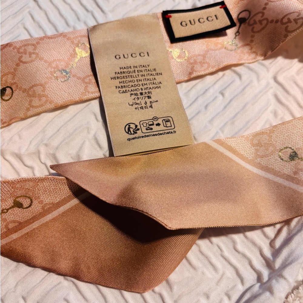 Gucci Blush Silk Accessory